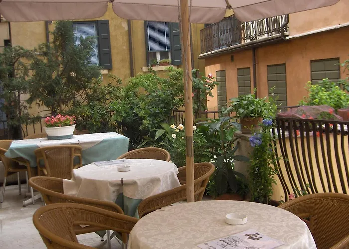 Hotel Aurora